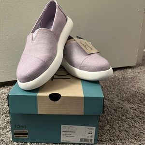 Toms brand shoes, Alpargata mallow - light orchid heritage canvas. Never worn.